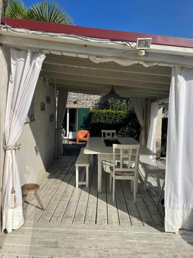 Le Chai Maison De Charme Pour Tribu Joyeuse Le Château-dʼOléron Zewnętrze zdjęcie